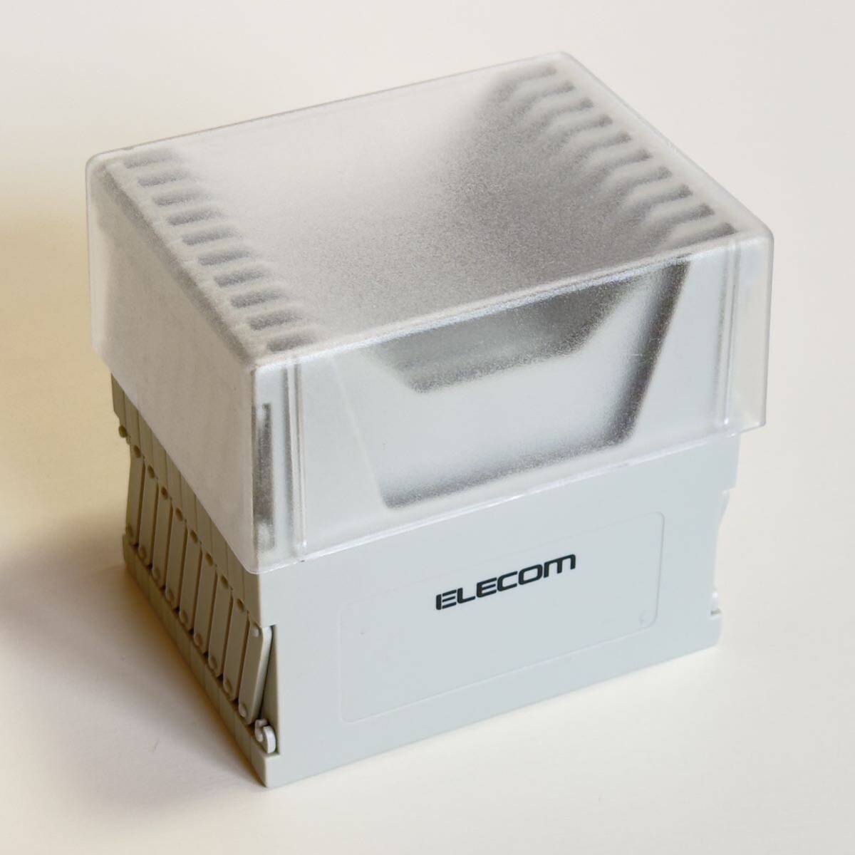 未使用保管品！ ELECOM エレコム フロッピーディスクケース 伸縮自在 3.5インチ フロッピーディスク 10枚収納可 ♪ FD_画像4