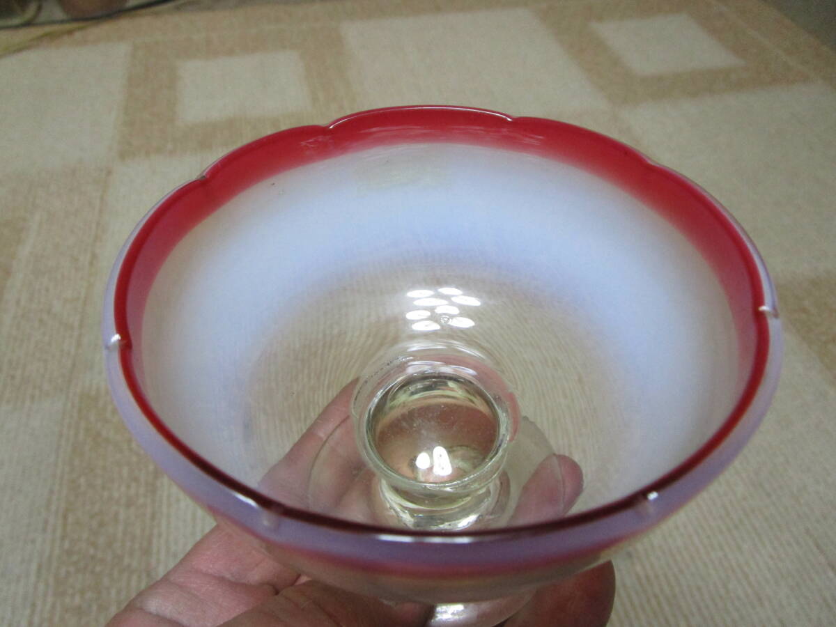 ビンテージレトロアンティーク 和ガラス 吹きガラス 氷コップ1個 無傷 赤白ぼかし直径約10.3cm高さ約8.7cm追加画像有ヤマト着払い発送の画像5