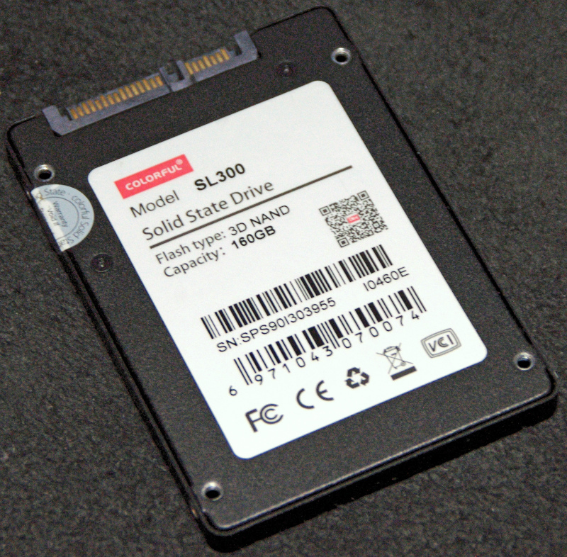 [健康状態 正常] SSD Colorful SL300 160GB [SATA 2.5インチ 7mm厚 Intel 3D TLC使用]_ネジ山がバカになっているモノもあるかも。