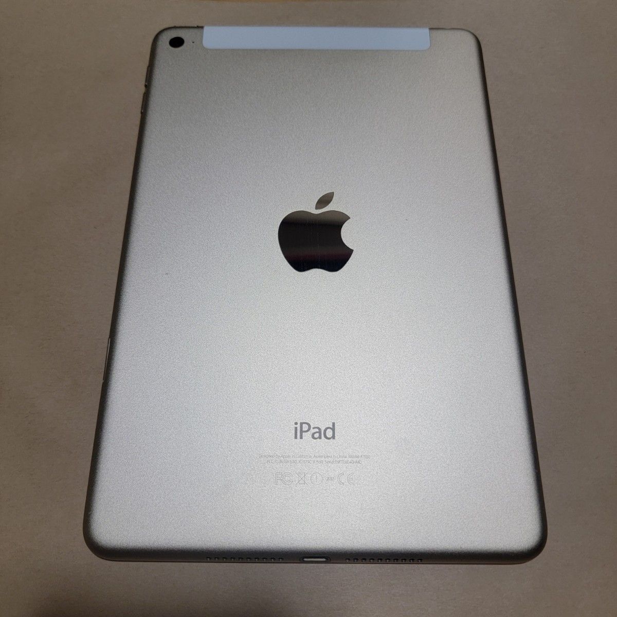 iPad  mini4  ゴールド128gb Cellularモデル SoftBank Wi-Fi