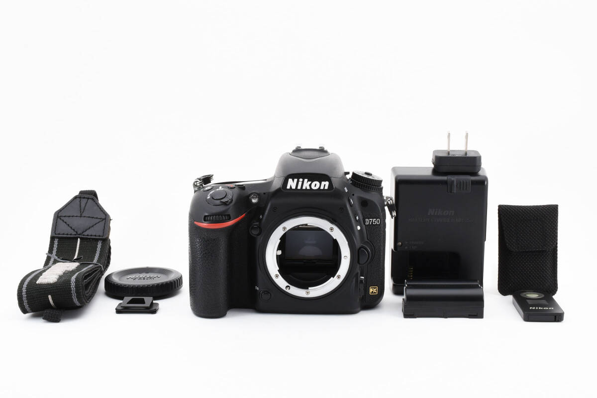 付属品多数！Nikon ニコン D750 ボディ 動作も写りもOK！_画像1