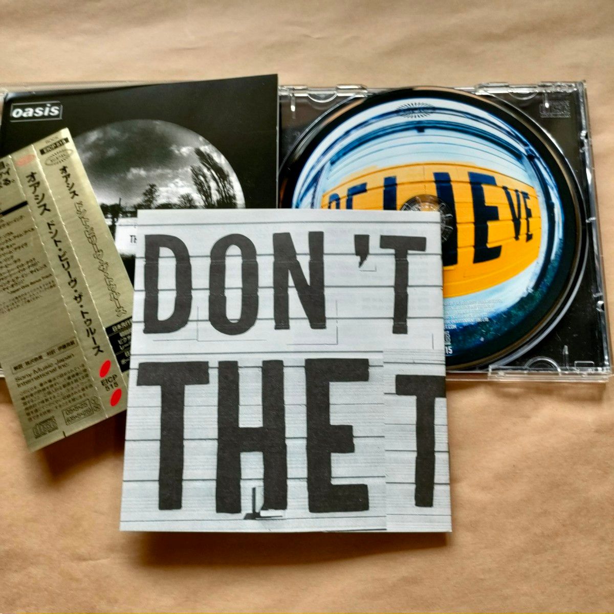 中古CD OASIS / オアシス『DON'T BELIEVE THE TRUTH』国内盤/帯有り EICP515【1012】