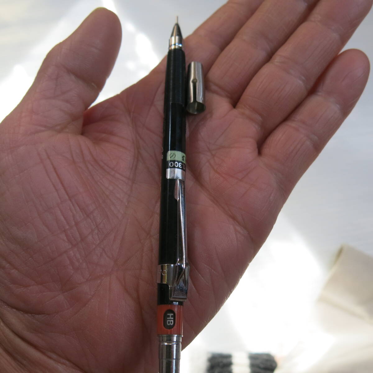 昭和レトロ　シャープペンシル　0.3mm　PMG　ぺんてる　Pentel　保護用サック付　日本製　良い感じ　長さ14.7cm重さ12g　古道具やi (アイ)_画像2