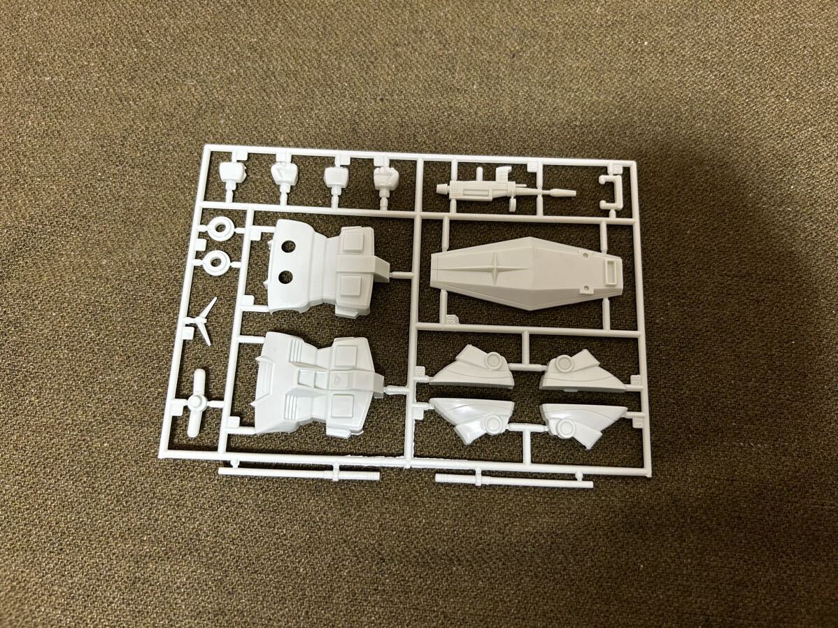1/144】バンダイ ガンダム 未使用品 プラモデル ガンプラ 旧 1/144】バンダイ ガンダム 未使用品 プラモデル ガンプラ 旧