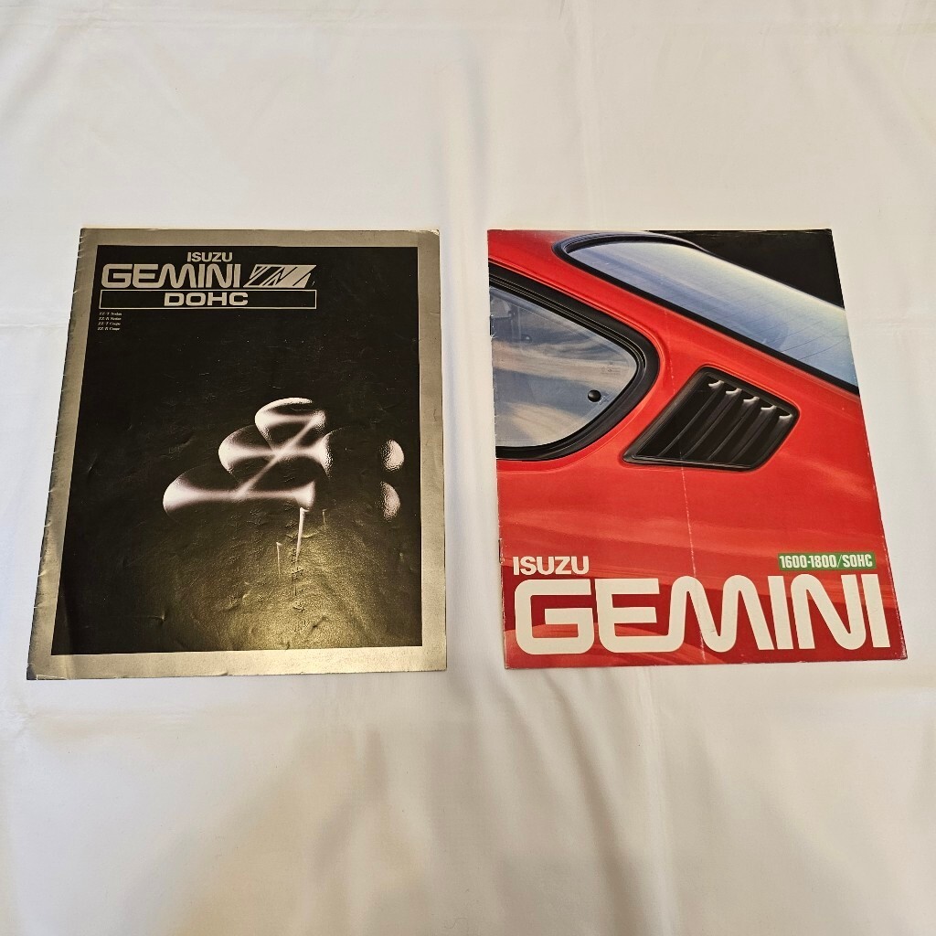 いすゞ ジェミニ ZZ 1600/1800 カタログ2冊セット 送料無料！PF60 PF50の画像1