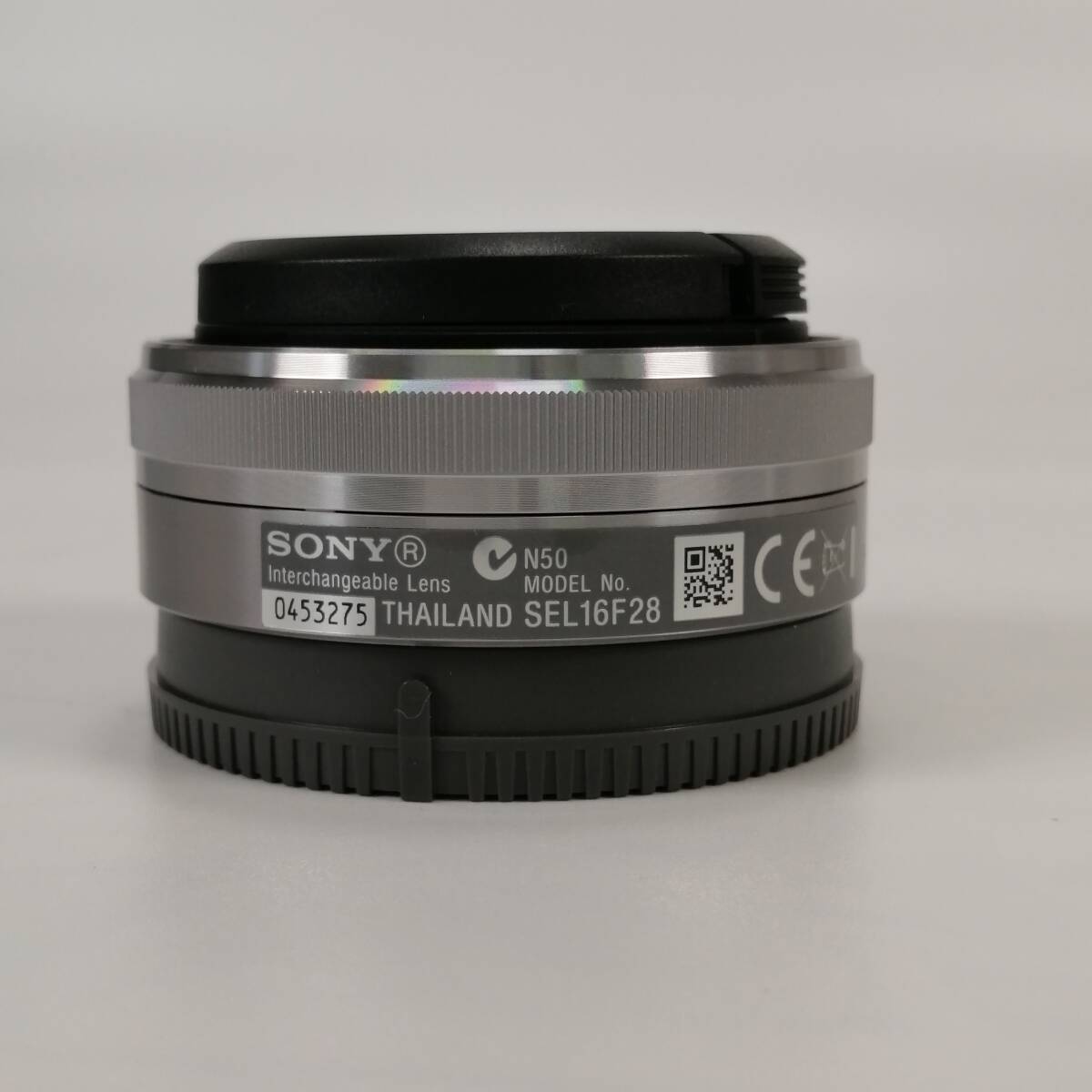 美品 SONY SEL16F28 E 2.8/16 0.24m/0.8ft 単焦点 パンケーキ レンズ ミラーレス一眼 Eマウント レンズ ソニー_画像5