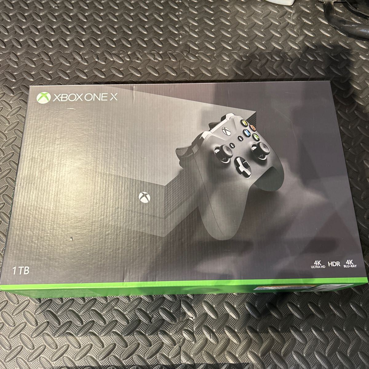 Xbox One X 1TB コンソール CYV-00015 いろいろセット_画像2