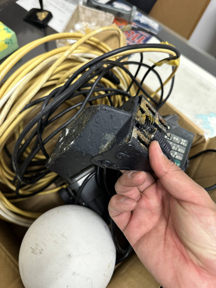 6230円 中古 GPS魚探 FEG-770 関東仕様 Ver3.1 FUSO 6230円 中古 GPS魚探 FEG-770 関東仕様 Ver3.1 FUSO