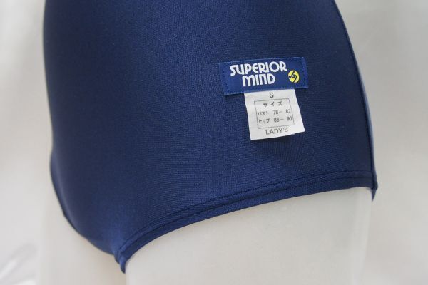 to_9543k ★定形外 配送★ 小松ニット SUPERIOR MIND 白パイピング ネイビー Vバック ハイカット 競泳水着 サイズS_画像4