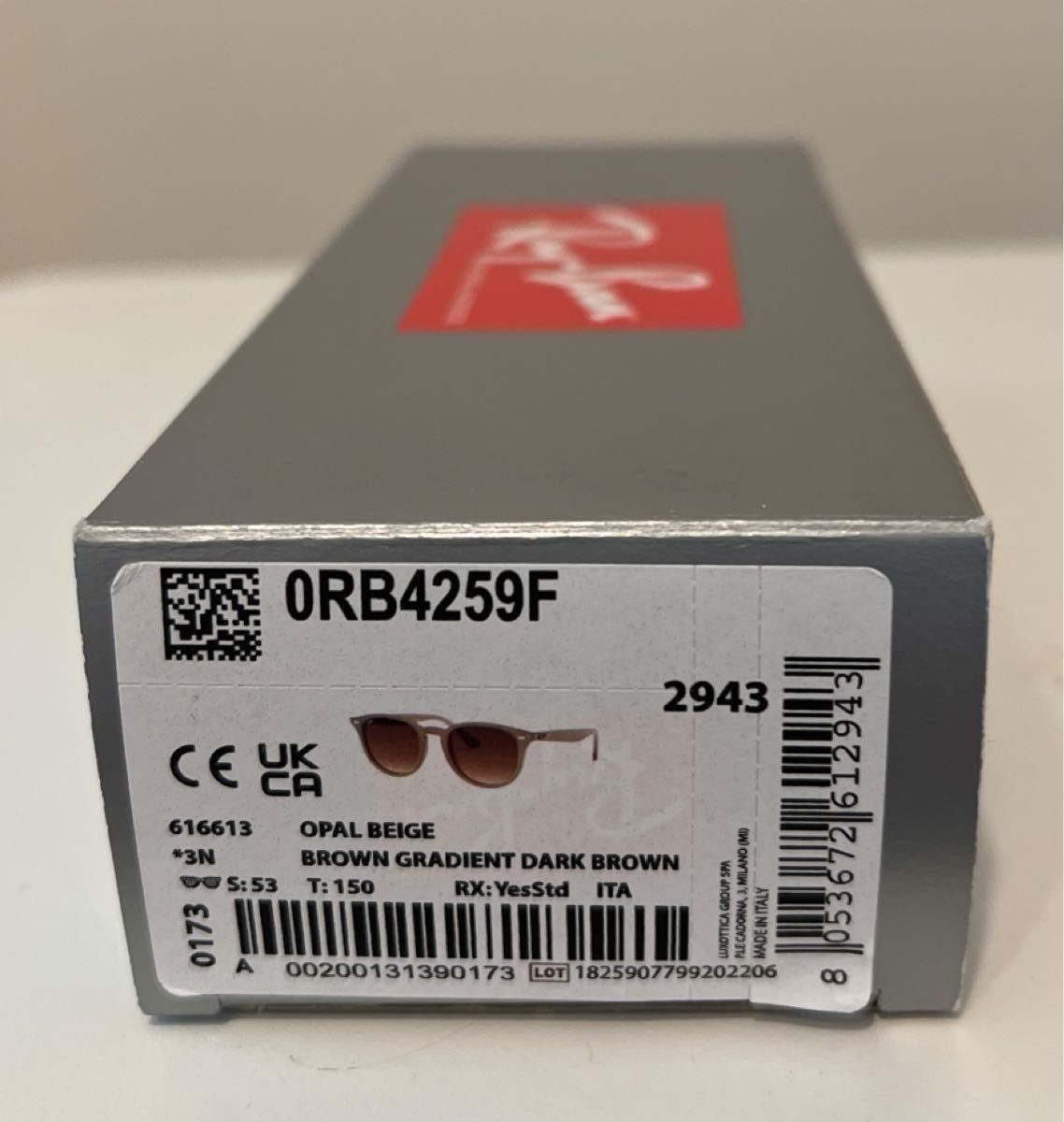 Ray-Ban サングラス　オパールベージュ　RB4259F