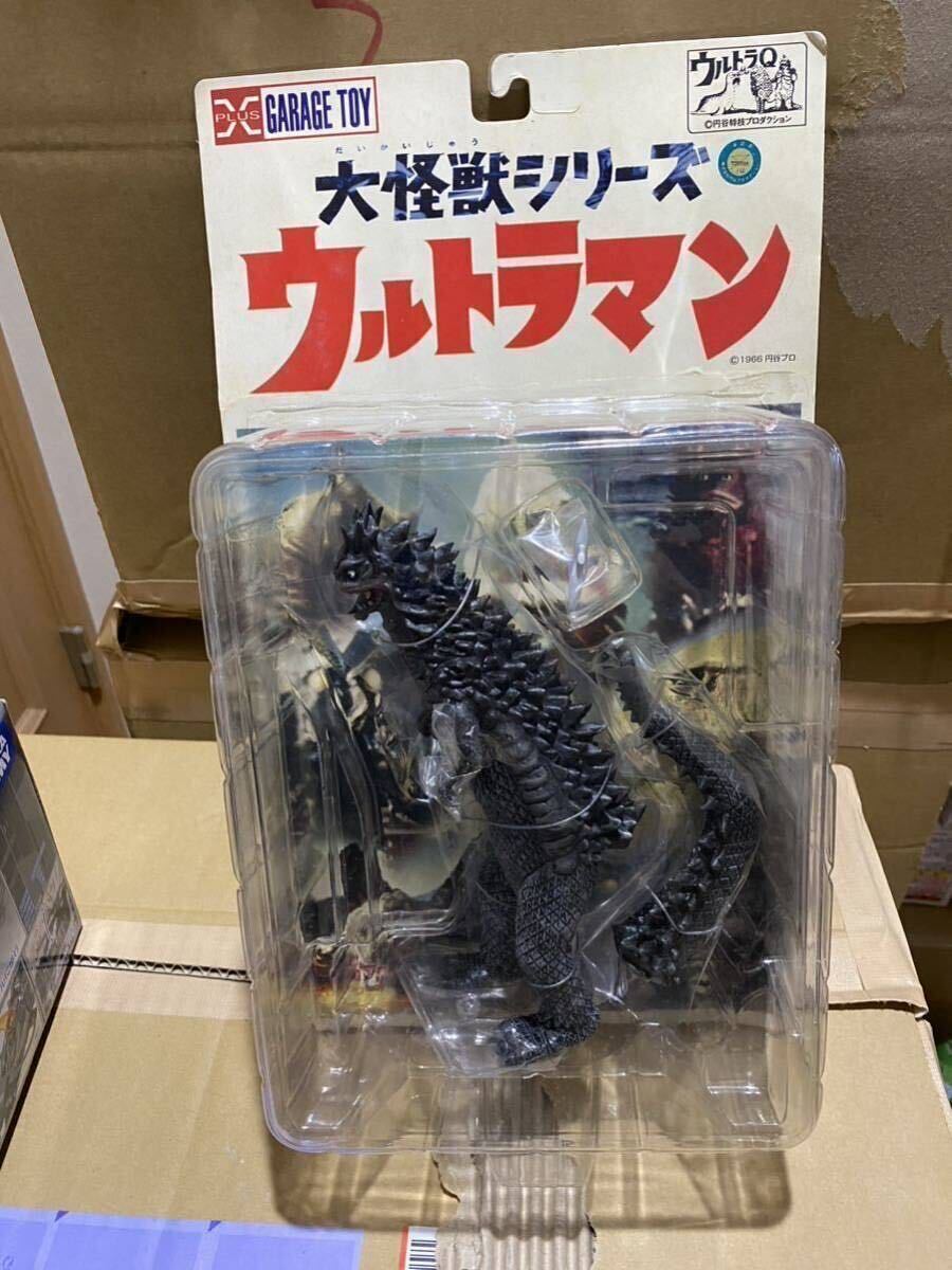ブルマァク復刻 ゴメス モノクロ版 ソフビ 怪獣 マルサン 怪獣 ブルマァク復刻 ゴメス モノクロ版 ソフビ 怪獣 マルサン 怪獣