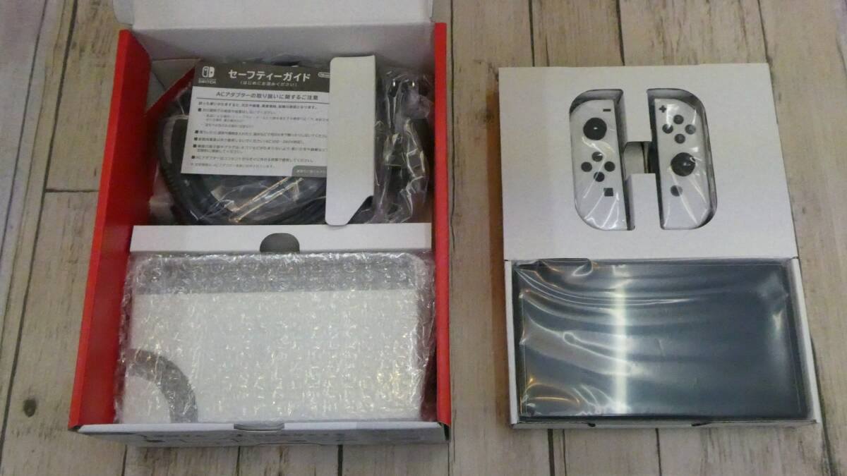  ◎1円スタート！【未使用】任天堂 Nintendo Switch 有機ELモデル『ホワイト』本体③_画像4