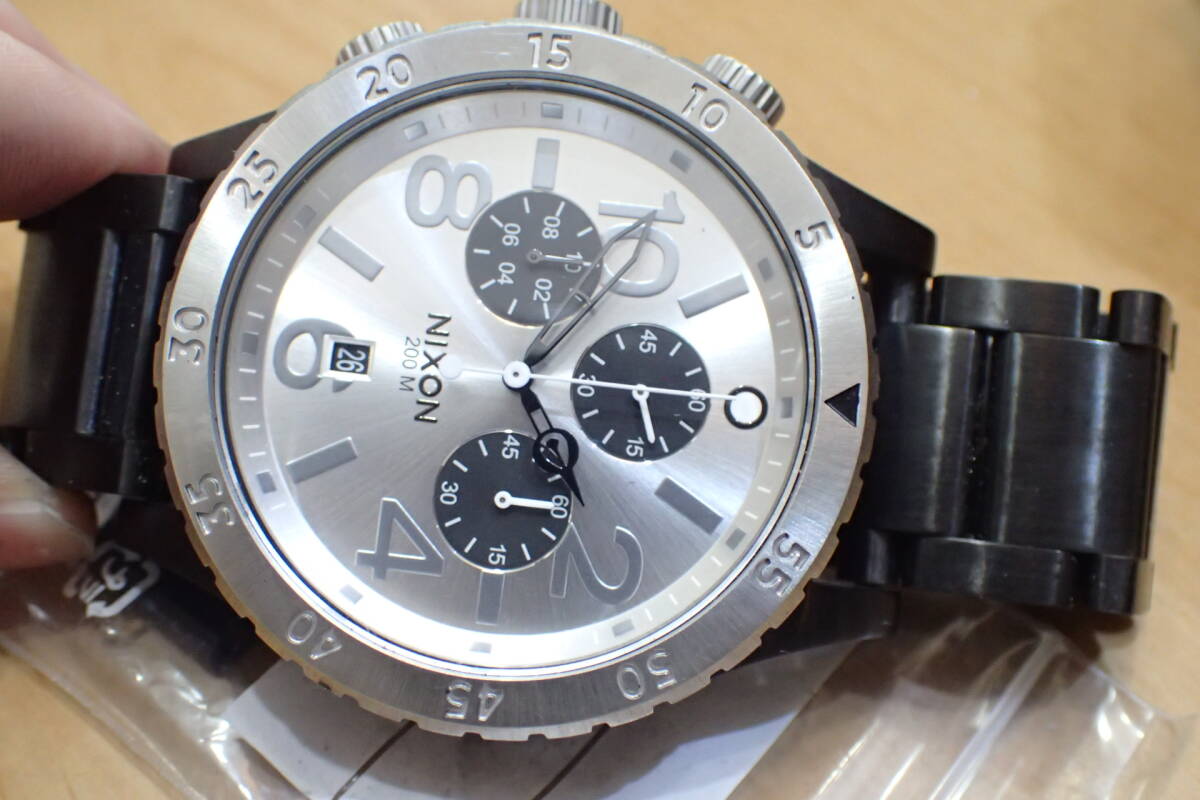美品 ◆NIXON/ニクソン 48-20 ◆ クロノグラフ ブラック/シルバー メンズ腕時計の画像8