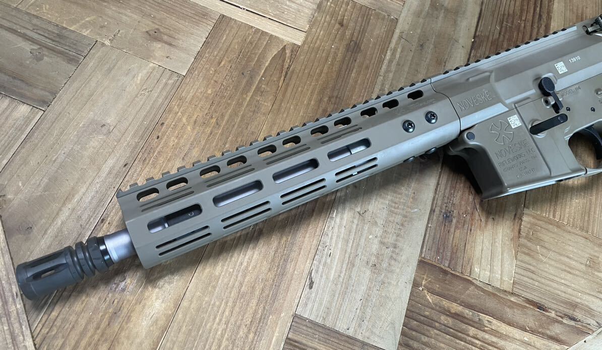 A-PLUS AIRSOFT NOVESKE N4 ガスブローバック DXver. サイレンサーセット デザートカラー VFC GBBR V3準拠 ノベスケ ノベスキー_画像2