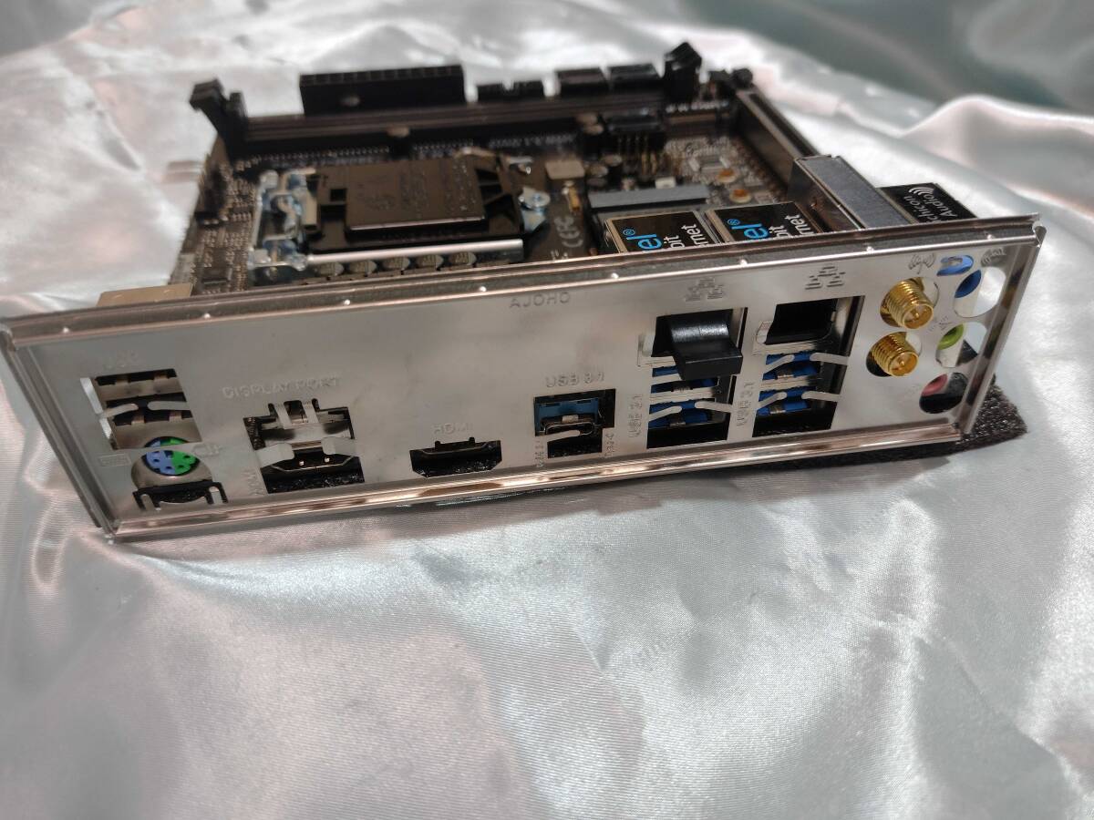 中古動作品：ASRock Z390M-ITX/AC_画像3