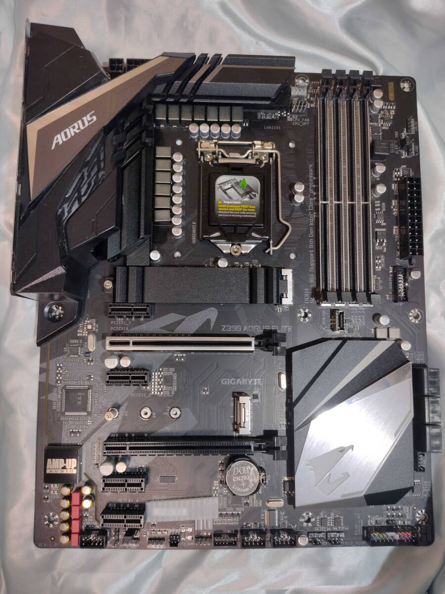 中古動作品：GIGABYTE Z390 AORUS ELITE 