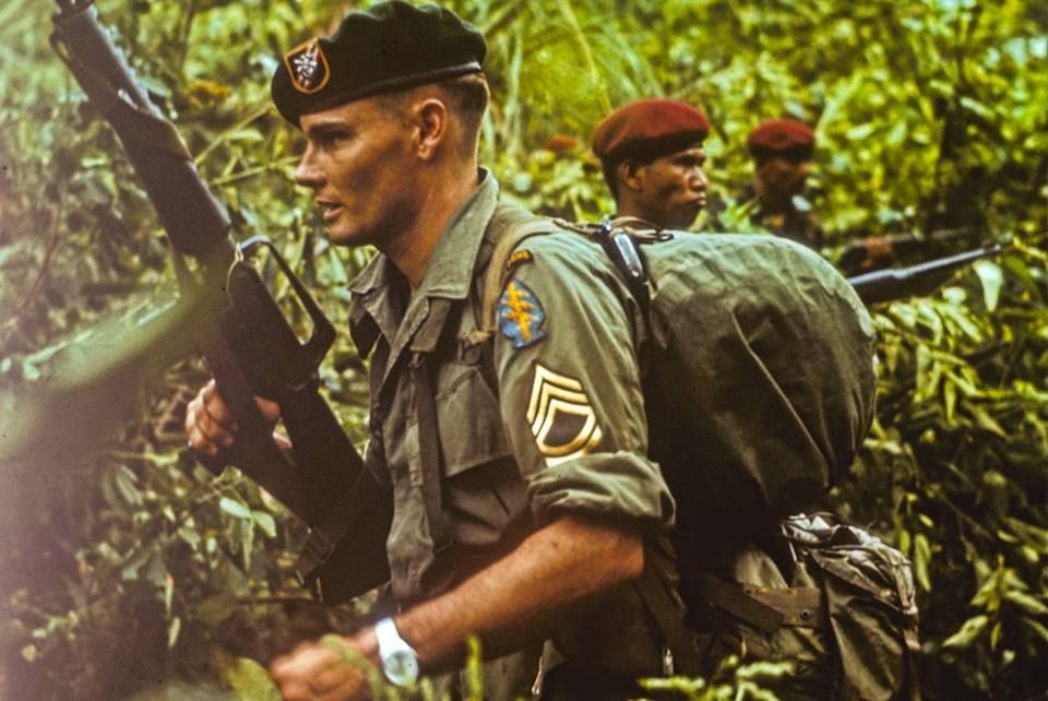 限定製作/米陸軍特殊部隊グリーンベレースペシャルフォース/60年代ベトナム戦復刻カラーパッチ/カットエッジタイプ_ベトナム戦当時の特殊部隊参考写真