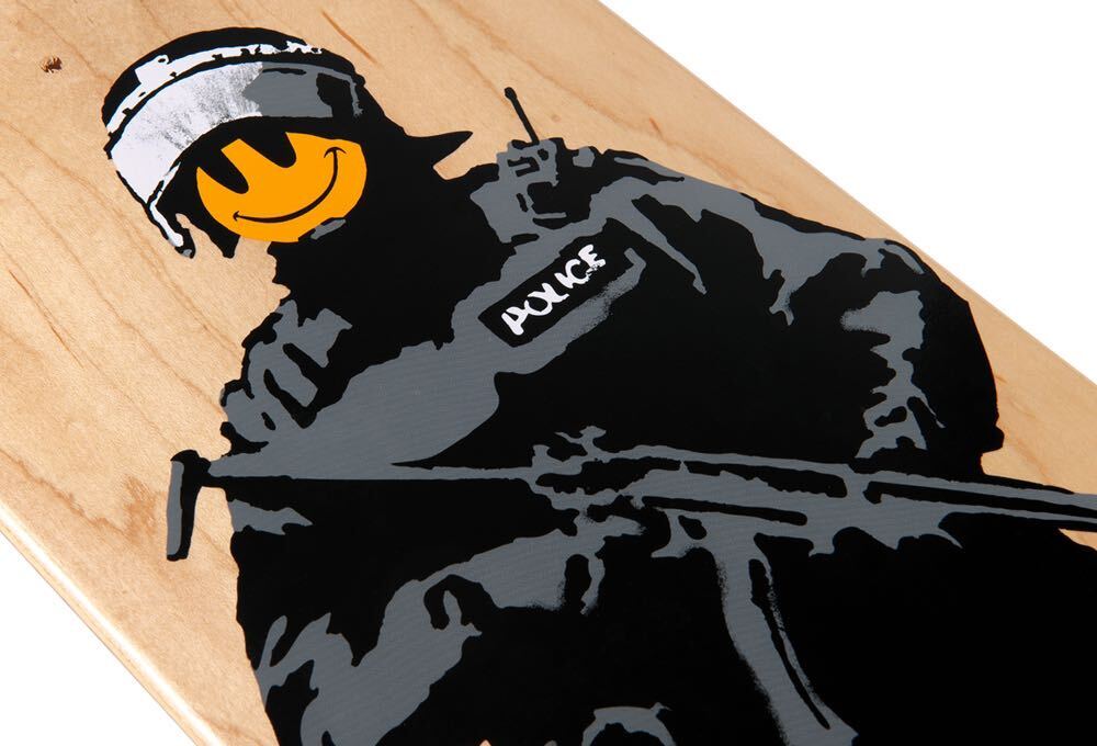 Sync. SKATEBOARD DECK Riot Cop　スケートボードデッキ　バンクシー