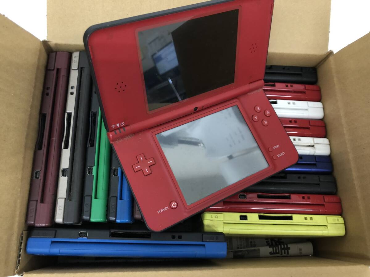 Nintendo DS i/DS i LL 本体 計17台セット 任天堂 まとめ売り 大量 動作未確認 ジャンク ニンテンドー【z2-58/0/0】_画像2