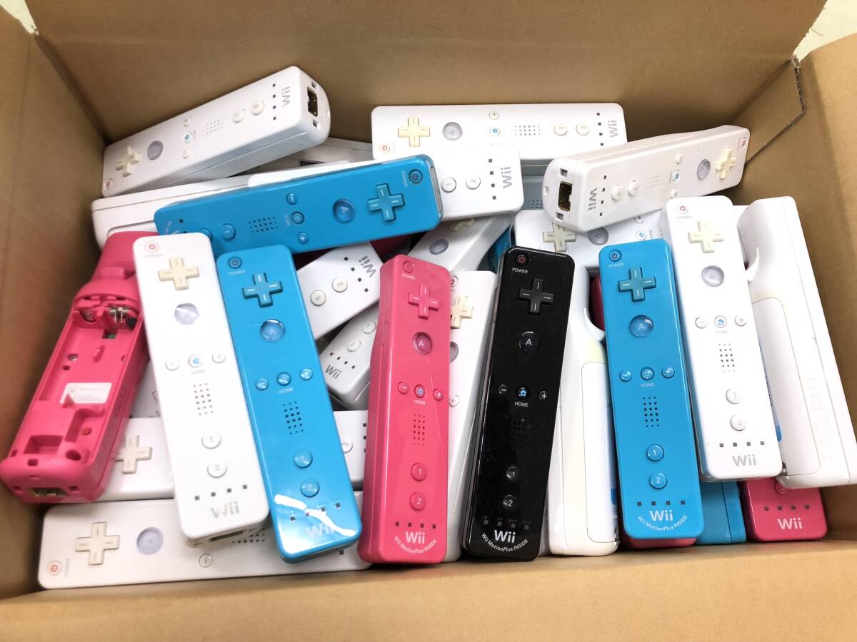 任天堂 Wii リモコン 約51個 大量 まとめ モーションプラス 動作未確認 ジャンク 純正品 Nintendo【z3-506/0/0】_画像1