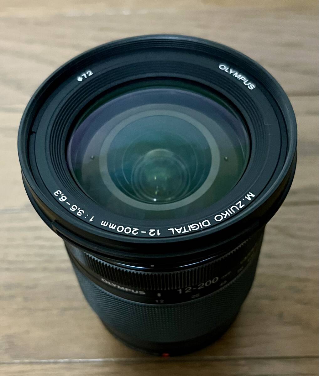 OLYMPUS M.ZUIKO DIGITAL ED 12-200mm F3.5-6.3 プロメンテ中古・美品、元箱・付属品完備、中古品保証付(残３ヶ月)_画像2