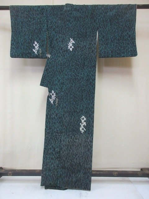 1 иен хорошая вещь натуральный шелк кимоно мелкий рисунок .. японский костюм японская одежда античный Taisho роман .. колонка зеленый высококлассный . длина 150cm.64cm[ сон работа ]***