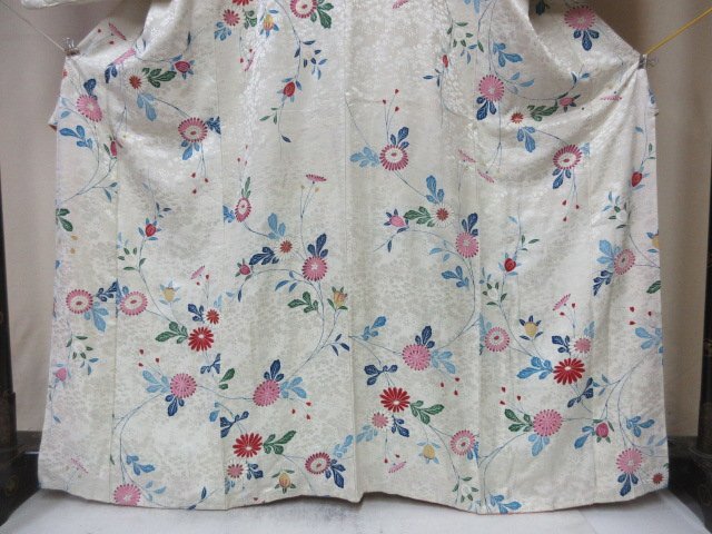 1円 良品 正絹 着物 小紋 縮緬 和装 和服 アンティーク 菊 枝葉 花唐草 可愛い お洒落 高級 袷 身丈156cm 裄59cm【夢職】★★★の画像5