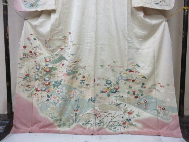 1円 中古 正絹 着物 訪問着 縮緬 式典 和装 和服 アンティーク 霞 四季花 花柄 高級 袷 身丈160cm 裄66cm【夢職】★★★_画像6