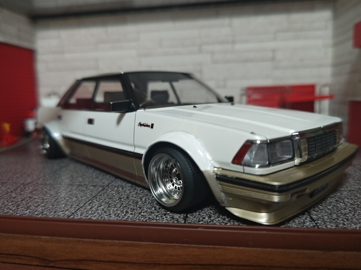 Yahoo!オークション - イグニッション 1/18 クラウン Yahoo!オークション - イグニッション 1/18 クラウン