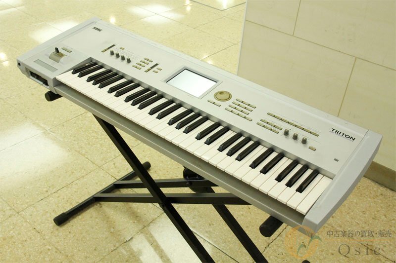 [中古] KORG TRITON 73鍵盤シンセサイザー [QK083]●_画像1