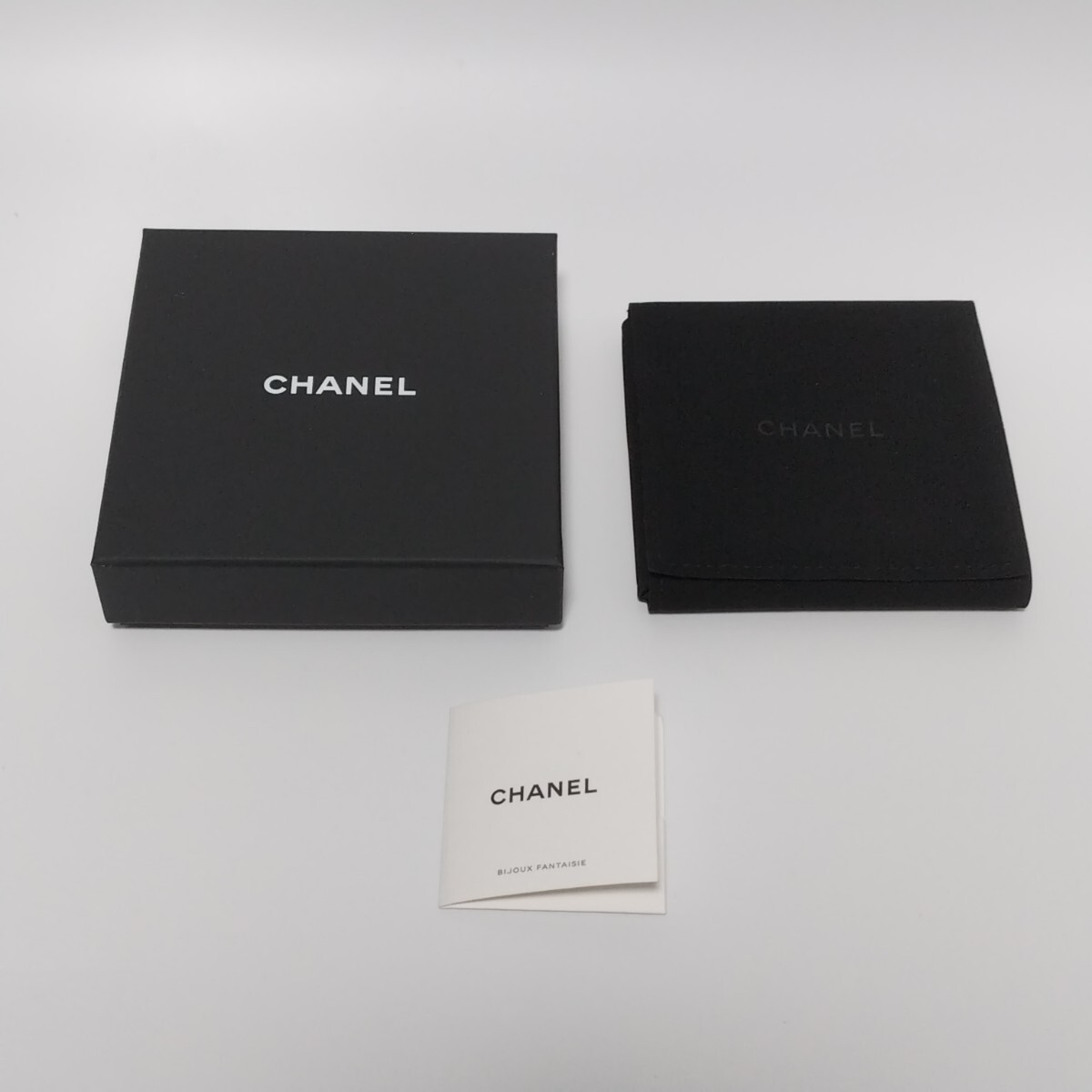 CHANEL シャネル アクセサリーケース ベロア 空箱 ボックス コスチュームジュエリー 約10.0×10.0cm A-59107_画像1