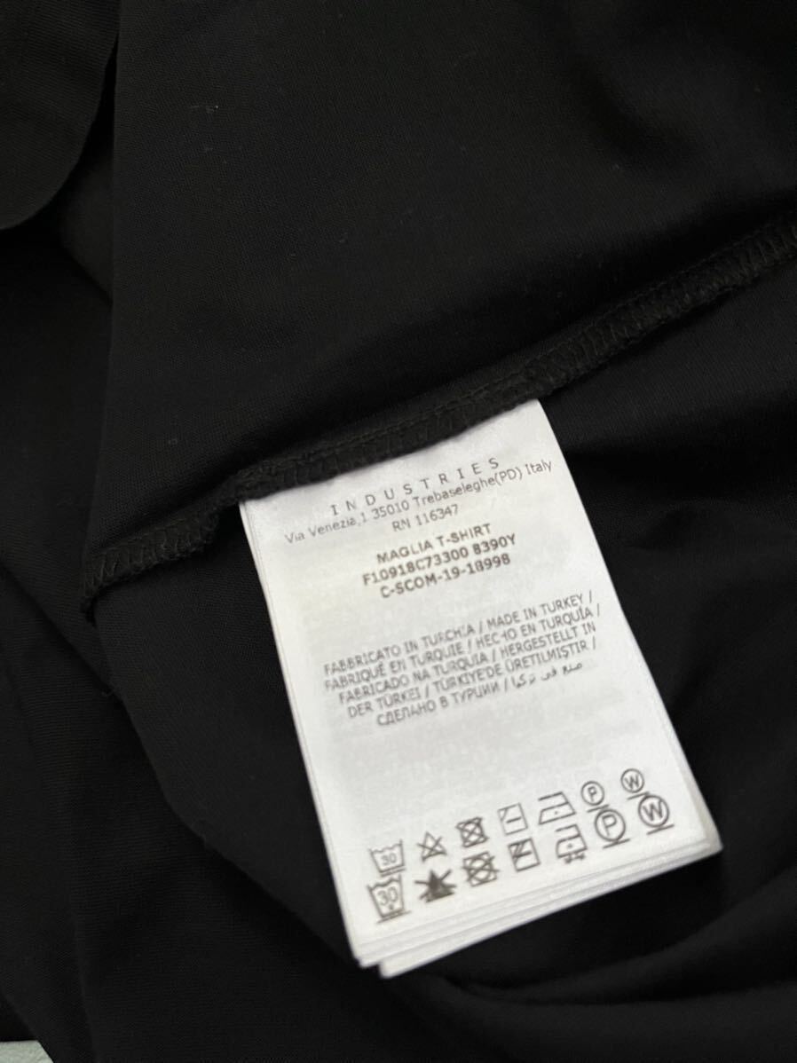 新品 モンクレール MONCLER 最高級Tシャツ　胸　ロゴマーク　L 黒　コットン１００％モンクレールジャパンタグ付き正規品_画像4