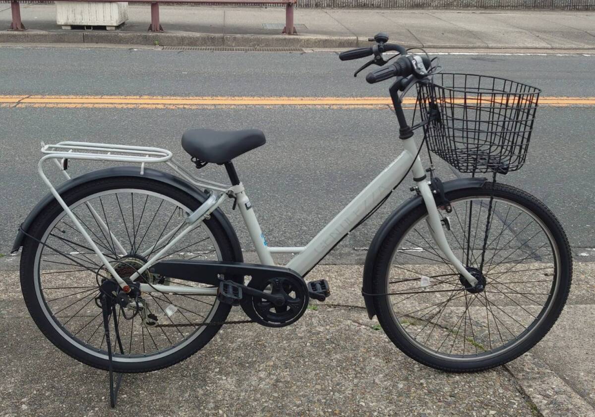 【名東区】中古自転車　自動LED、６段変速付き　灰色　J-240501_画像1