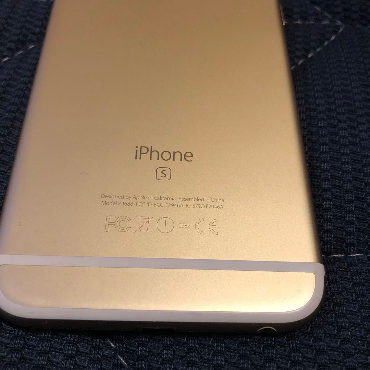 iPhone6s  ゴールド Apple 16Ｇ　充電に難あり