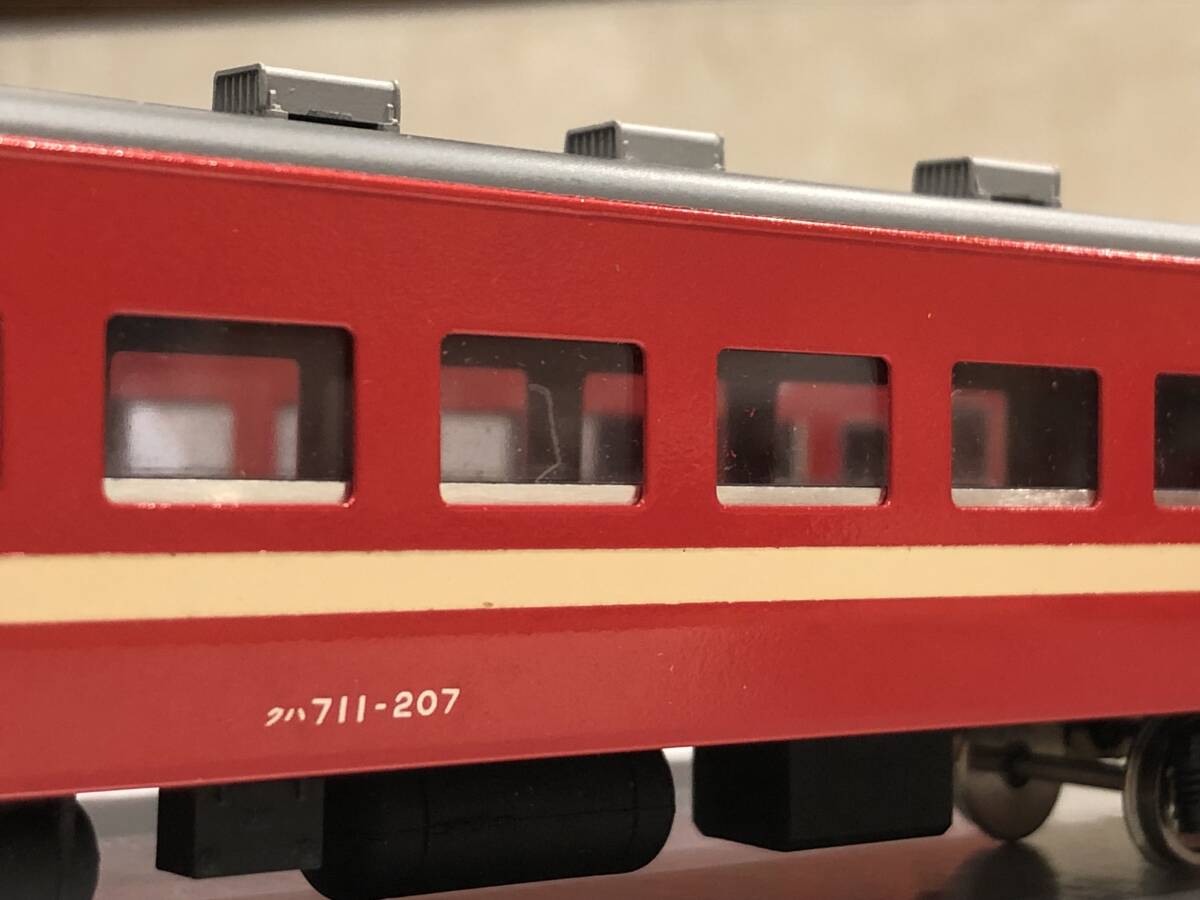 【送料無料】ENDO(エンドウ) JR北海道 711系100番台 新塗装 完成品 3両Dセットの画像6