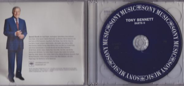 CD+DVD　★HMV&BOOKS online Duets II : Tony Bennett　国内盤　(SICP-3256-7)　帯付_画像2