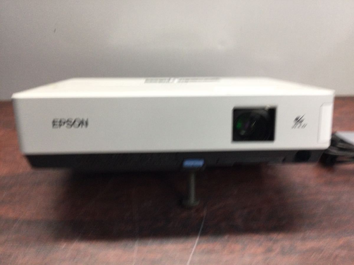 EPSON エプソン プロジェクター EMP-1705 2200lm ランプ時間624H_画像2