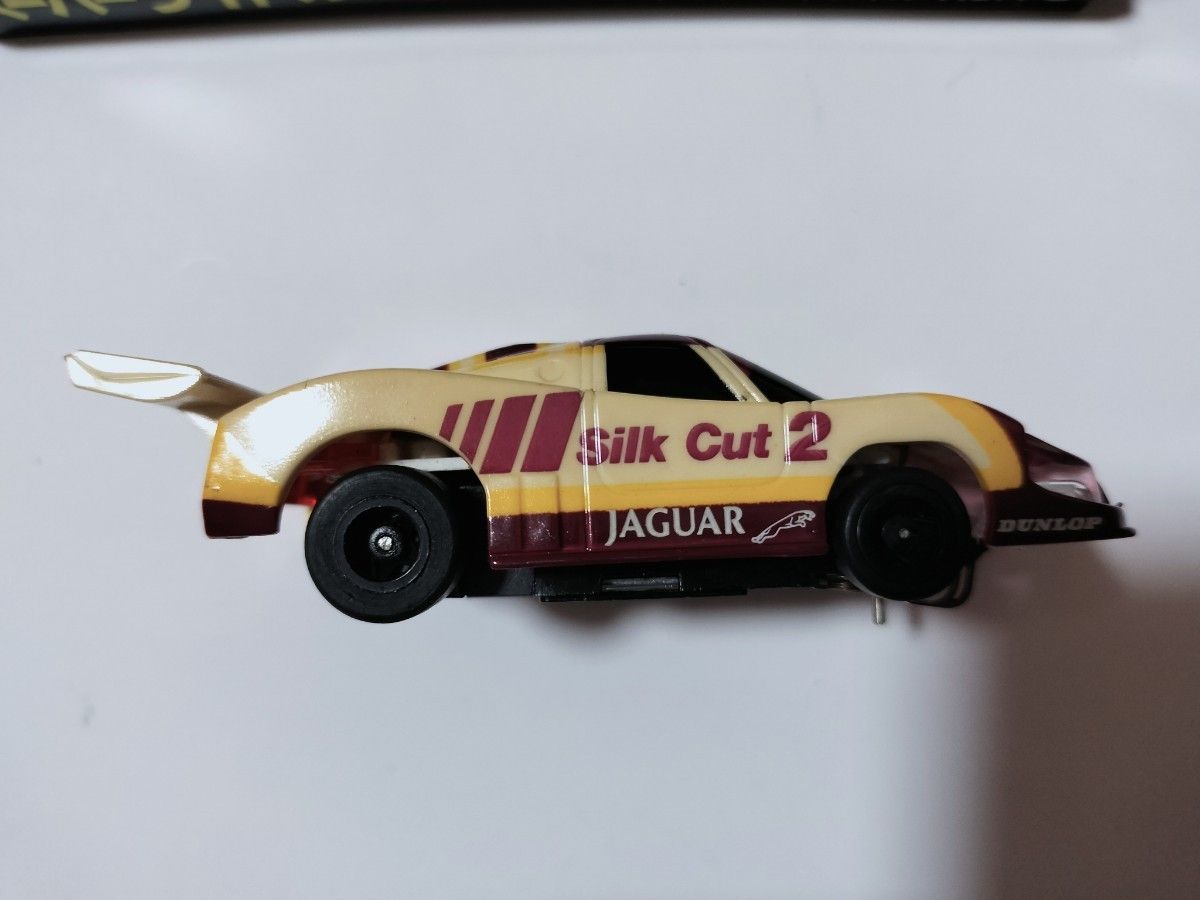 AFX シルクカットジャガーXJR-9   ライト付　ケース付　中古　　