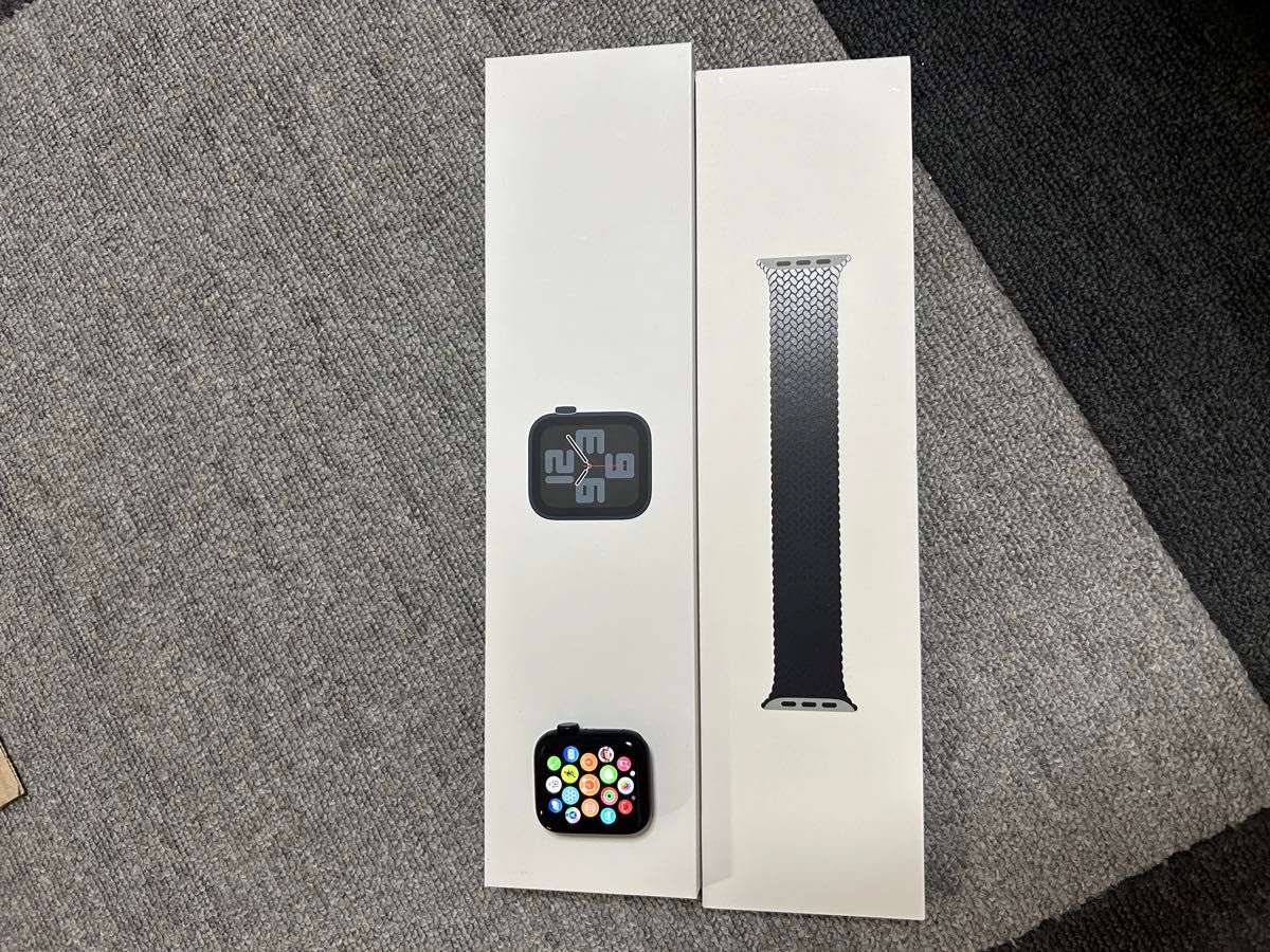 Apple Watch SE 第2世代 GPSモデル 40mm MNL83J/A ミッドナイト+MR2Q3FE/A スカイスポーツ