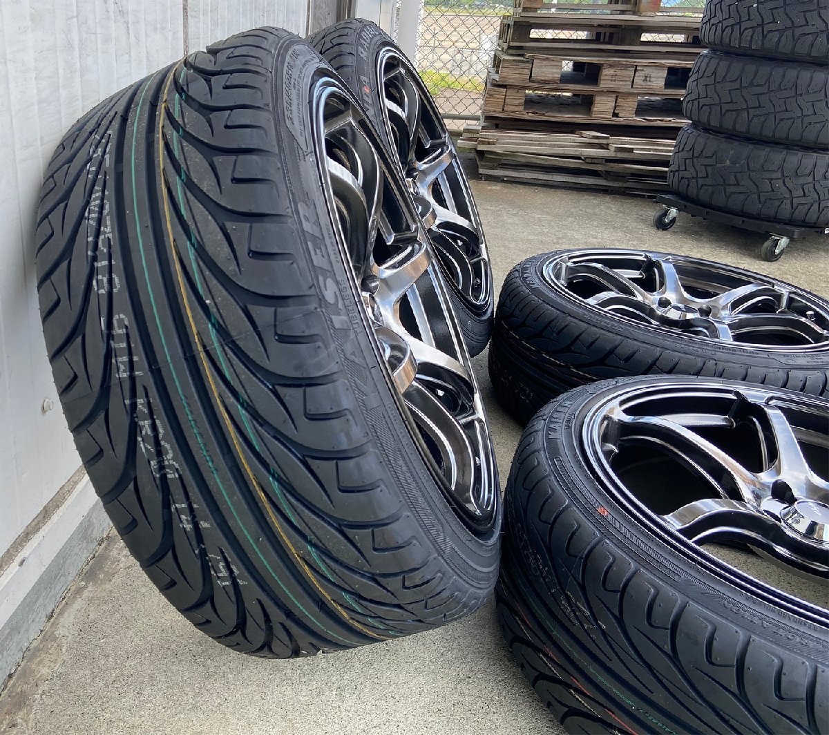 KENDA KR20 F 225/40R18 R 235/40R18 【トヨタ 86】【スバル BRZ】18インチ タイヤホイールセット Acht-6 アハト6_画像9