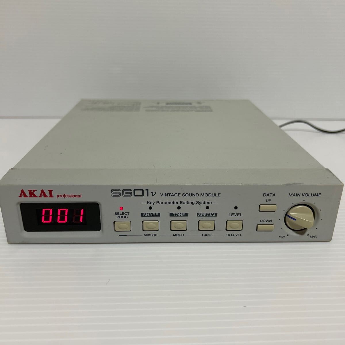 AKAI professional SG01v VINTAGE SOUND аудио-модуль 