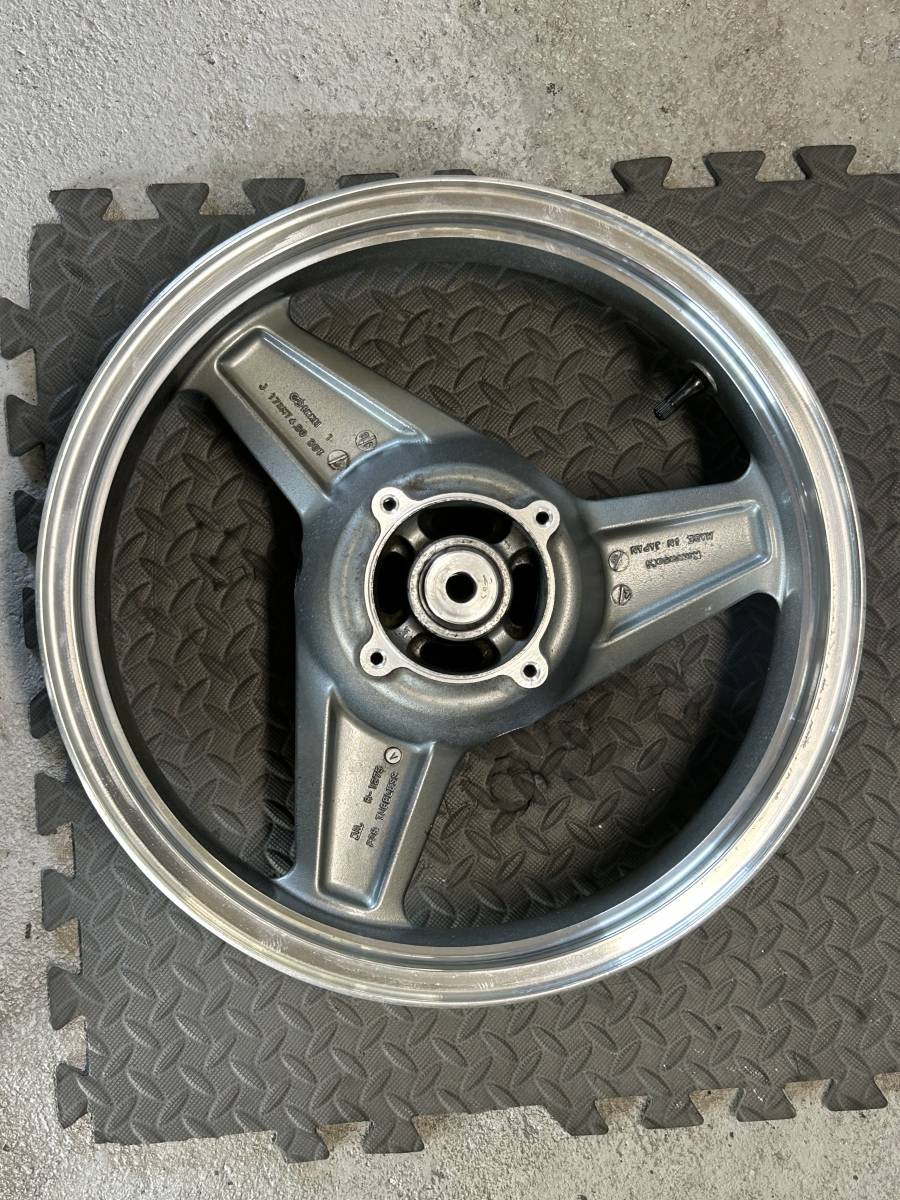 Yahoo!オークション - ZRX400用ゼファー750流用17インチリアホイール Yahoo!オークション - ZRX400用ゼファー750流用17インチリアホイール