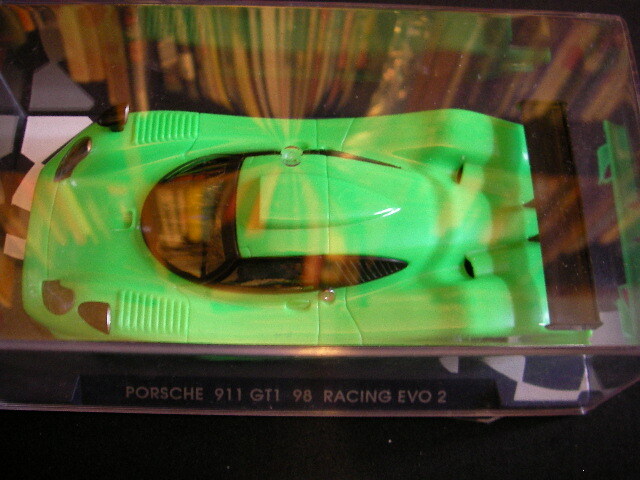 FLY フライ　1/32 ポルシェ911 GT1 Racing Evo2　Porsche 　スロットカー_画像6