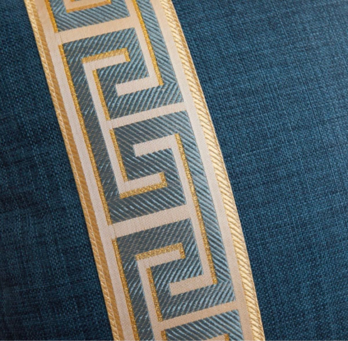 【ブルー】2枚セット　クッションカバー　刺繍　高級感　北欧　オリエンタル