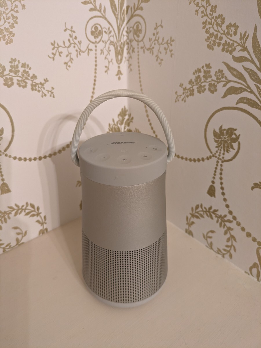 Bose SoundLink Revolve+ II Bluetooth speaker ラックスシルバーの画像1