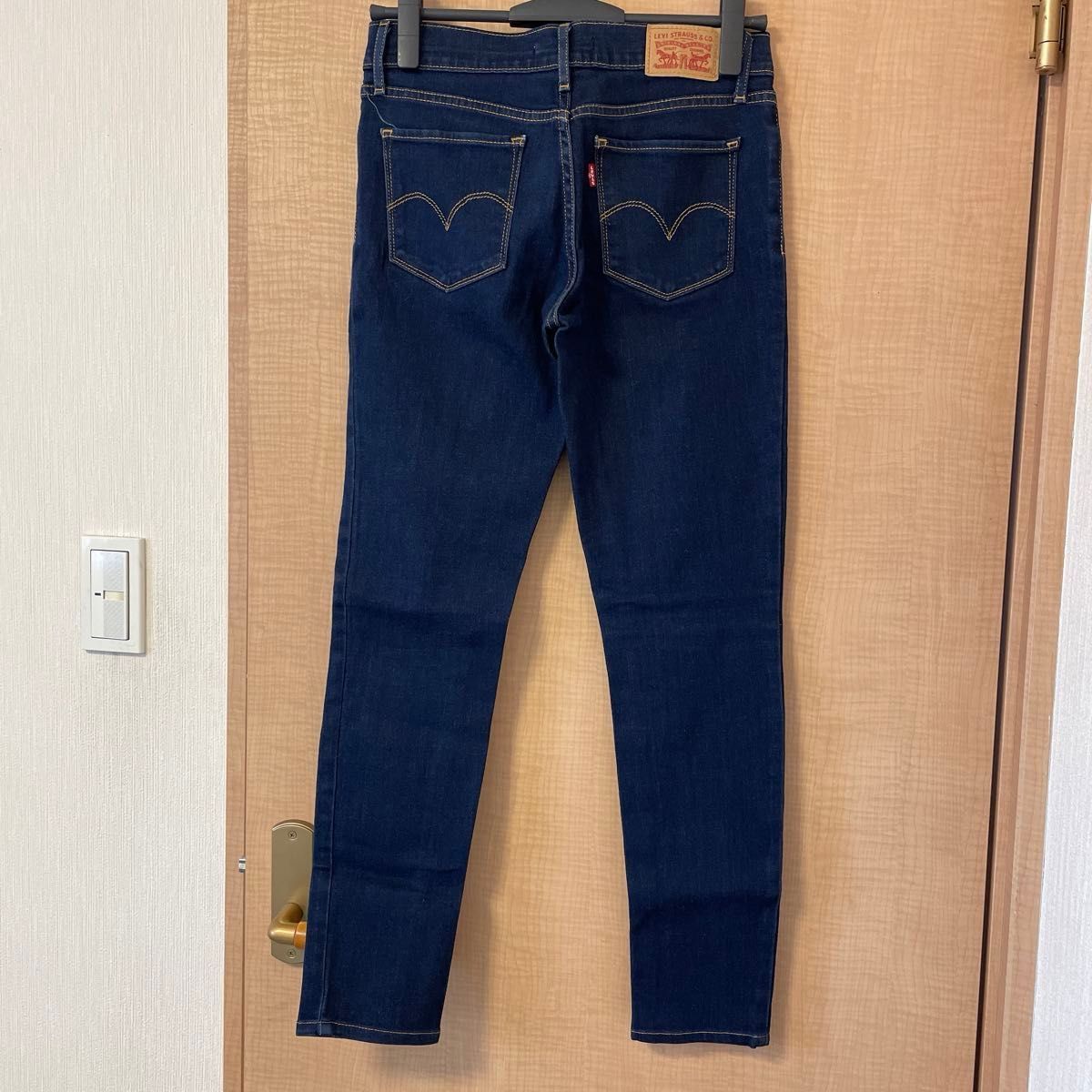 Levi's  711 SKINNY