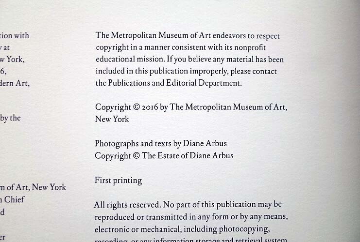 51869/洋書 diane arbus in the beginning ダイアン・アーバス 写真集 Jeff L. Rosenheim 2016年 Metropolitan Museum of Art - アート写真 51869/洋書 diane arbus in the beginning ダイアン・アーバス 写真集 Jeff L. Rosenheim 2016年 Metropolitan Museum of Art - アート写真