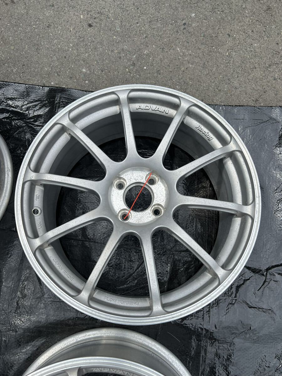 ADVAN Racing 17インチ　7.5j pcd98 ＋35 アバルト　軽量_画像3