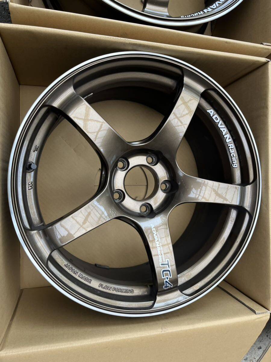 YOKOHAMAホイール　ADVAN TC-4 18インチ　8.5J 114.3 GRヤリス　ランエボ　インプ　STI などに　