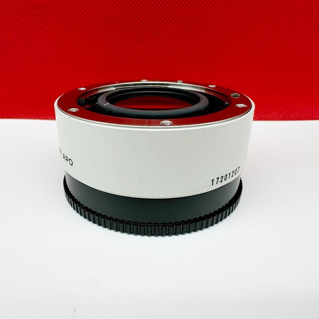 ^ MINOLTA AF 1.4x TELE CONVERTER-APOtere converter camera lens accessory Minolta 